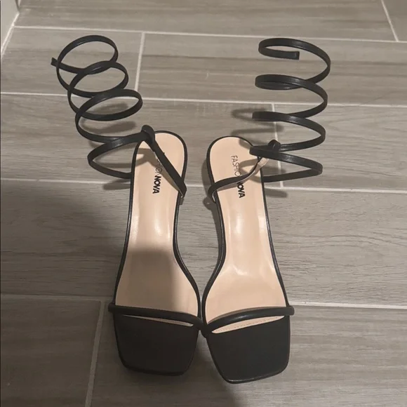 Black & Nude Strappy Heels - Picture 2 of 5